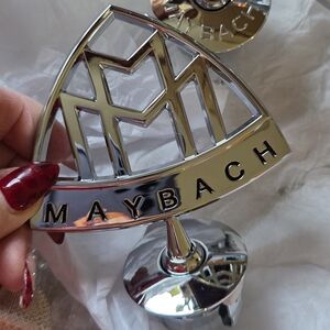 New Mercedes Benz Maybach Silver Hood Bonnet Emblem Ornament Badge